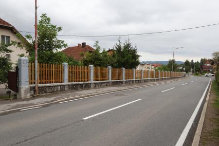 OBNOVA OGRAJE NA RAKEKU 01 FOTO LJUBO VUKELIČ